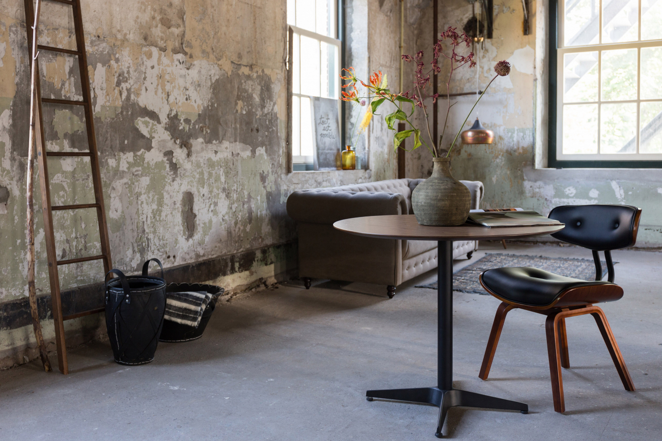 Fotel 'Blackwood' - Dió