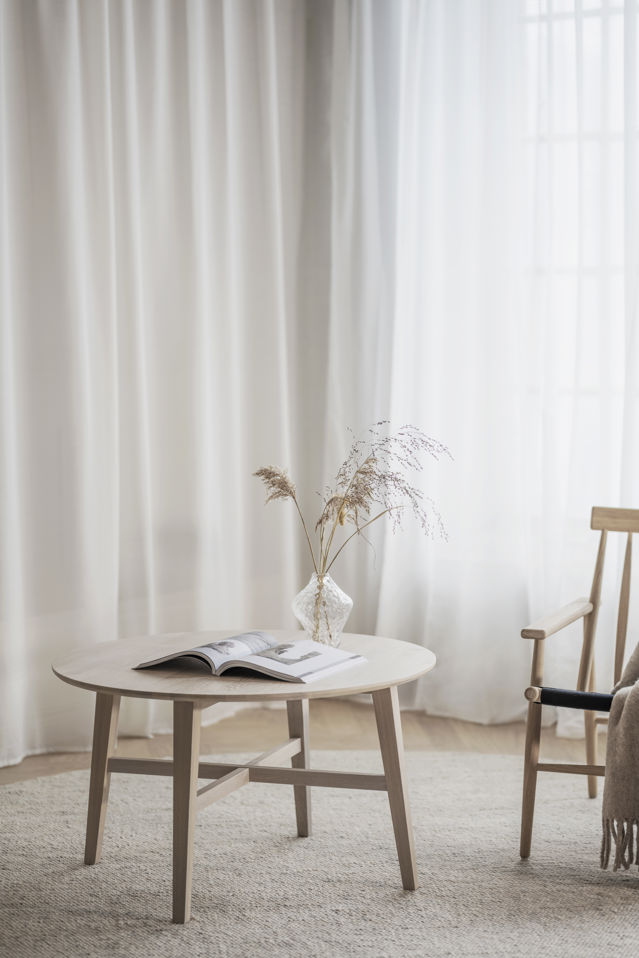 Filippa dohányzóasztal 90cm - Fehérre festett tölgy