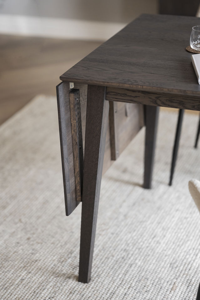 Étkezőasztal 'Filippa' 80x80cm - Sötétbarna