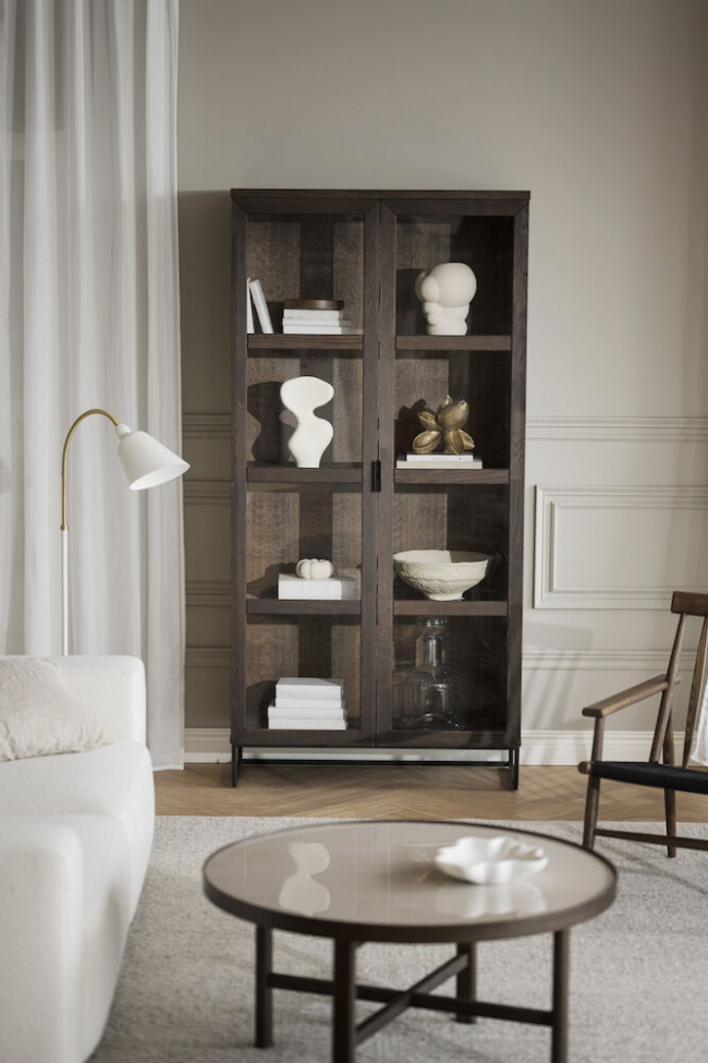 Everett vitrineszekrény - Barna