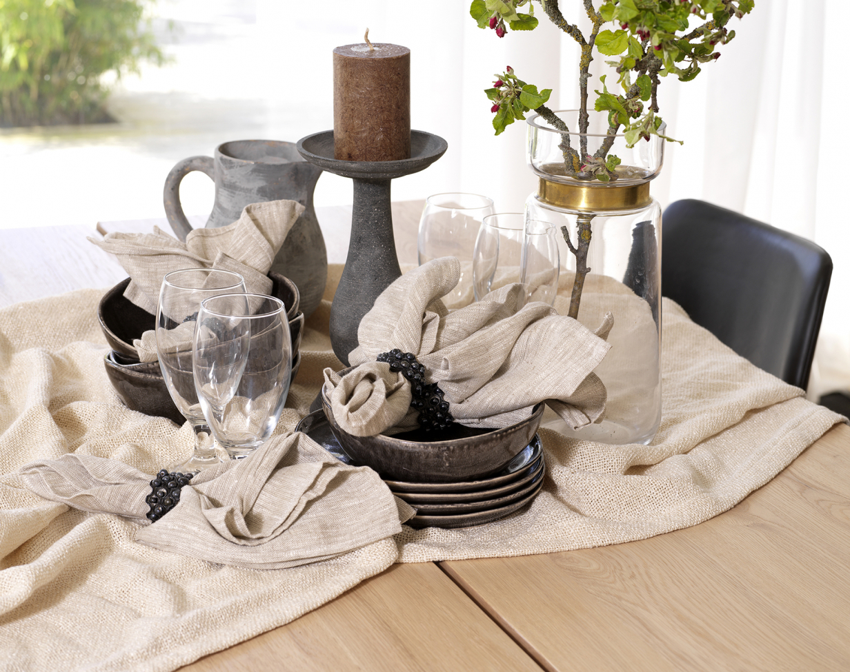 Melville' étkezőasztal 210x95cm - Fehérre pácolt tölgy/Fekete