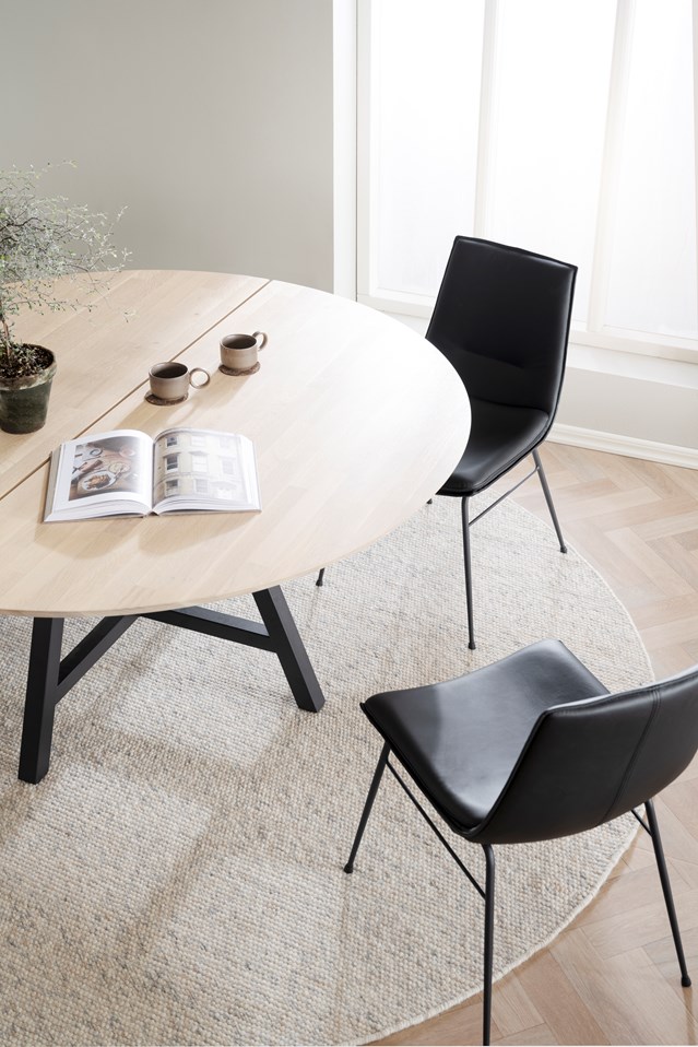 Karmstol 'Lowell' - Fekete