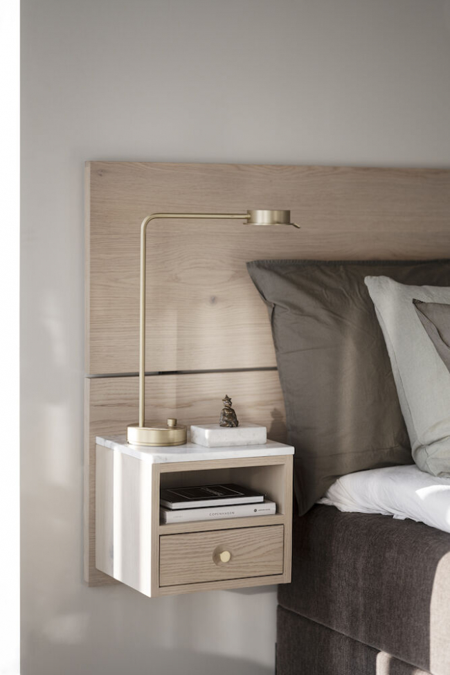 Ágytámla 'Whitmore' 79x240cm - Világos tölgy