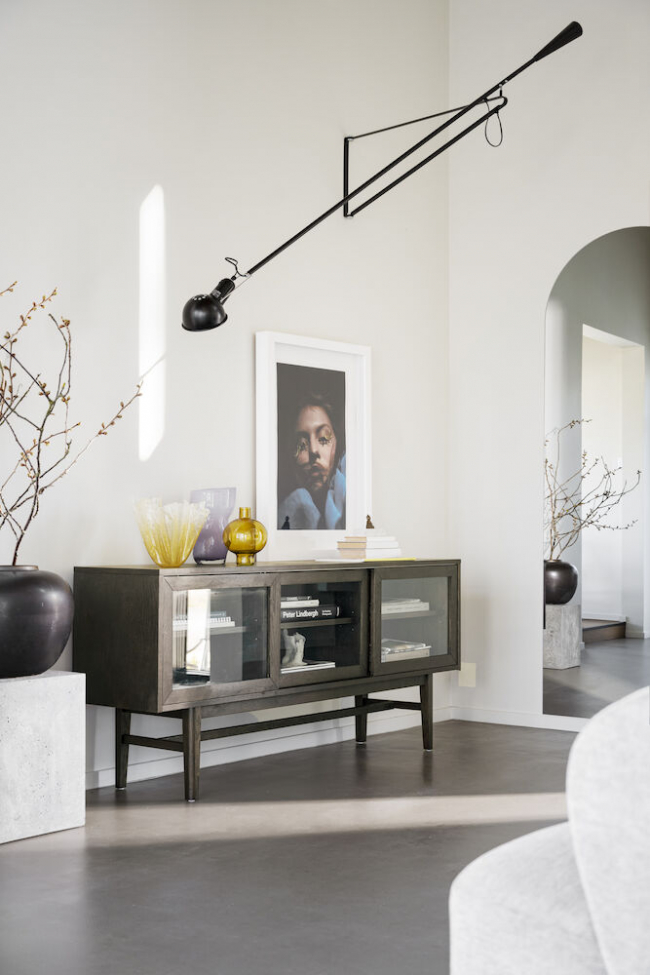 Hazelton tálalószekrény - Barna