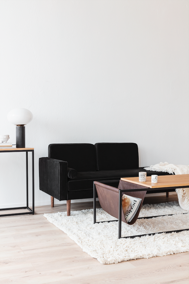 Kávézóasztal újságtartóval 'Ylva' - Natúr/Fekete