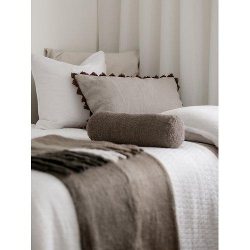 Párna 'Trond' 15x15x45 - Barna