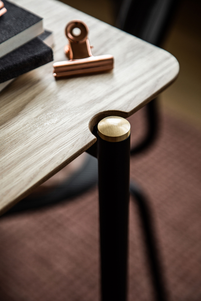 Hornstull' étkezőasztal 160x90cm - Tölgy/Fekete