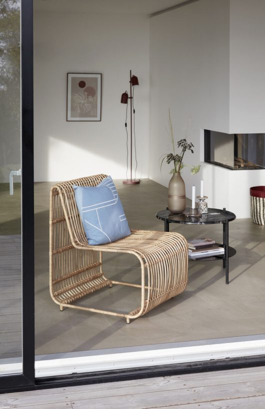 Oldalasztal 'Smoked' - Márvány