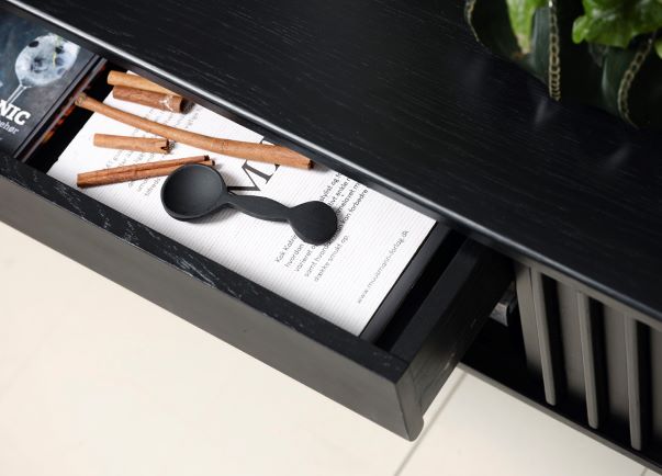 Tv-bänk 'Lomma' - Fekete