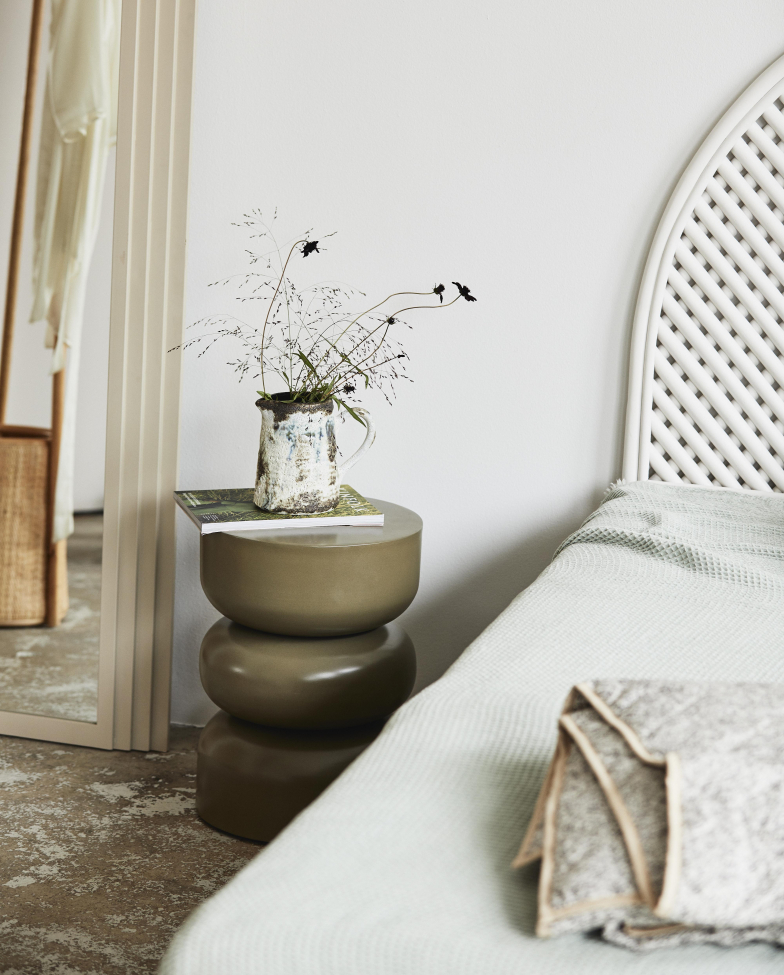 Oldalasztal 'Alma' - Zöld