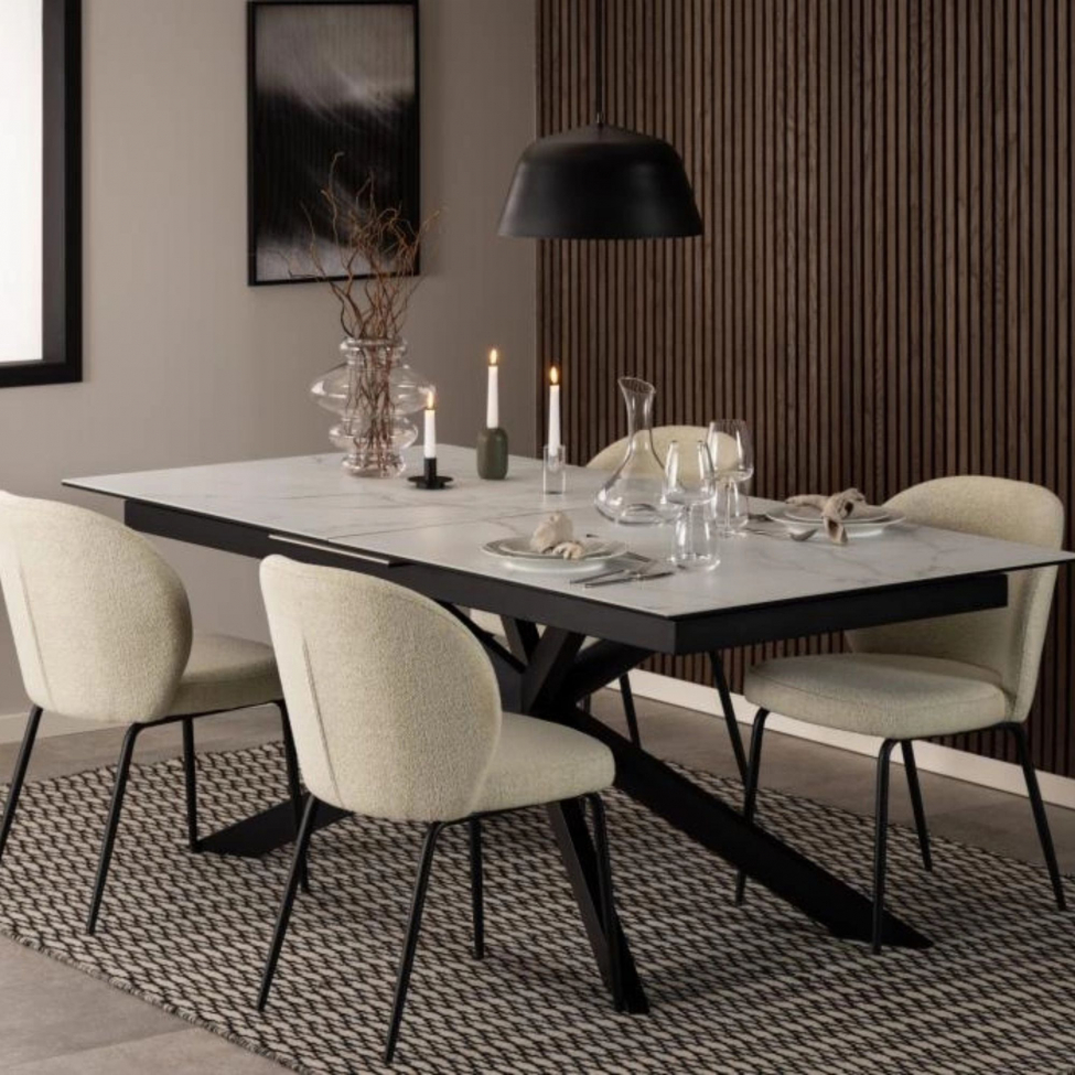 Sz&eacute;k '&Auml;ngom' - Vil&aacute;gos b&eacute;zs