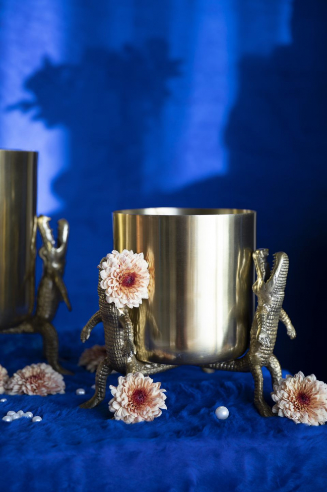 Váz 'Crocodile' M - Sárgaréz