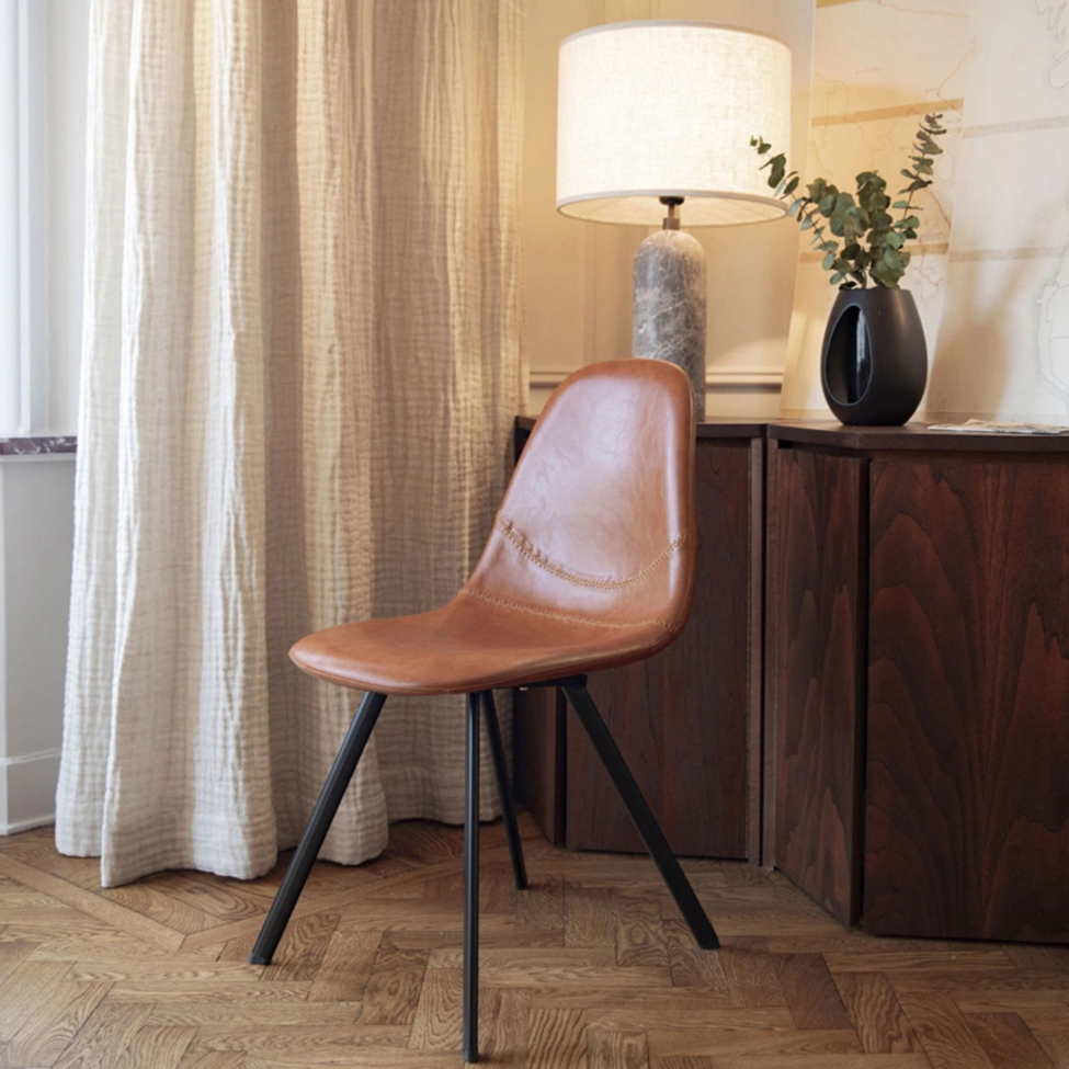 Carrie szék - Konyak