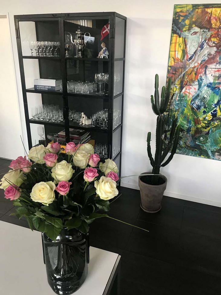 Magnum vitrineszekrény - Fekete