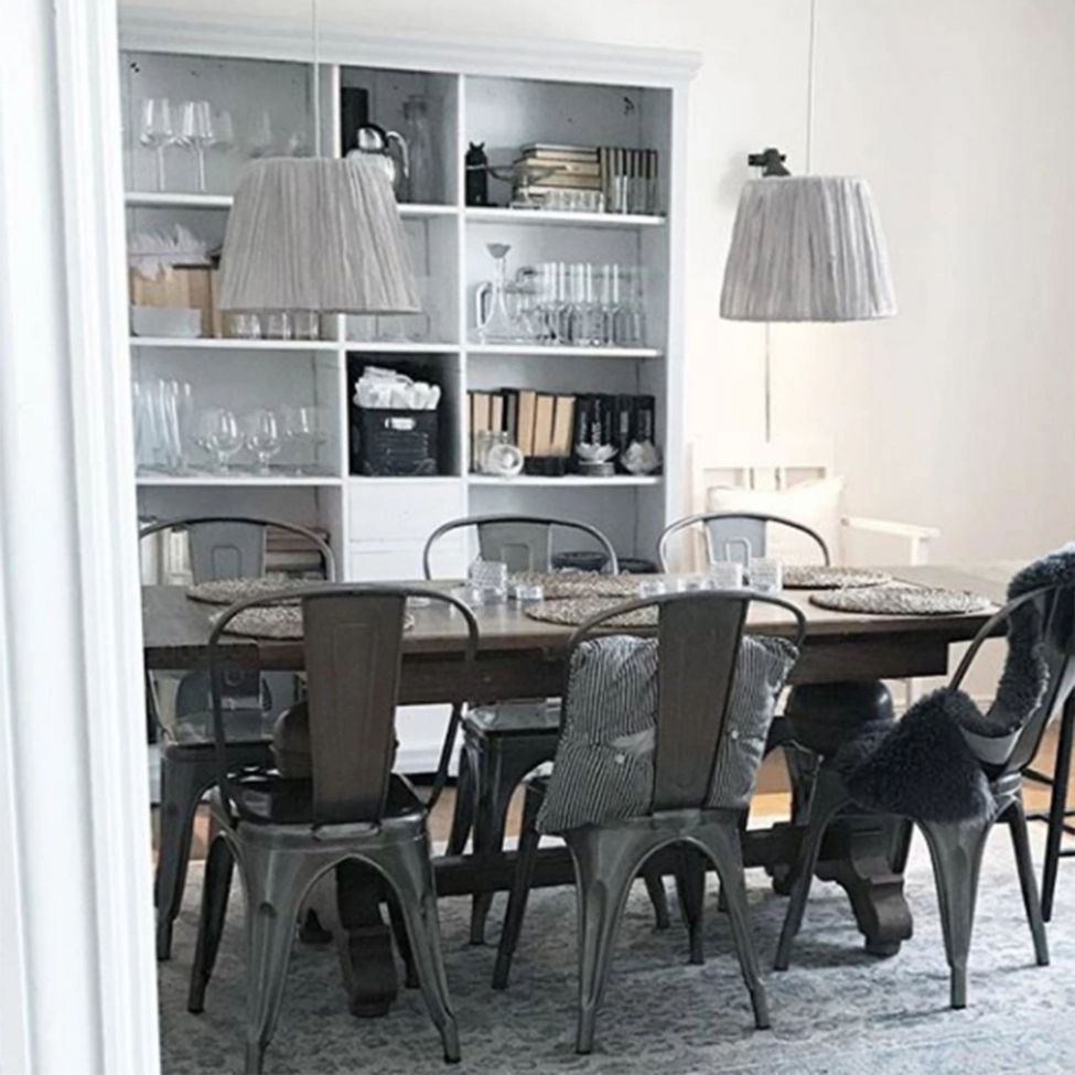 Sz&eacute;k 'Montmartre' - Matt Ac&eacute;l