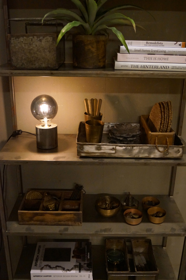 Könyvespolc 'Ipari' - Vas