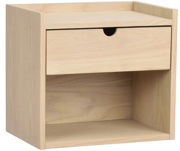 Éjjeliszekrény/Falpolc \'Hillmond\' - Világos tölgy a csoportban Bútorok / Asztalok / Éjjeli szekrények nál Reforma (121055)